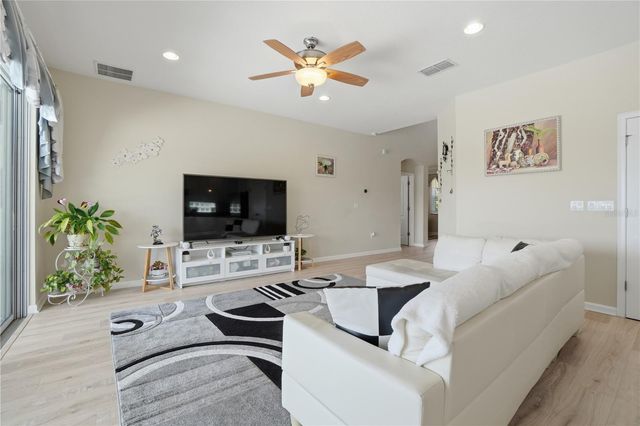 2296 NATOMA BOULEVARD, Mount Dora, FL 32757