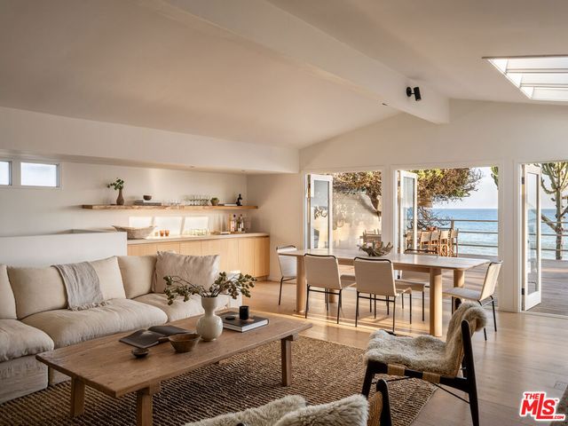 27314 Pacific Coast Highway, Malibu, CA 90265