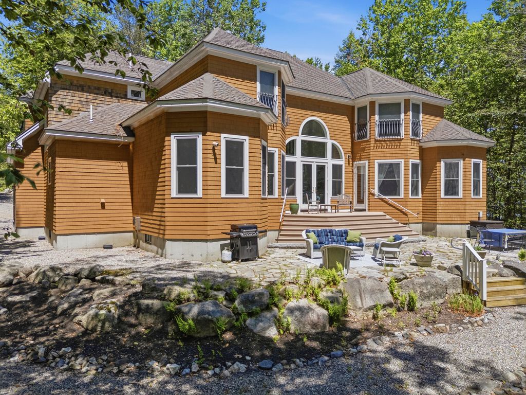 24 Emerald Point Drive, Frye Island, ME 04071 — photo 2