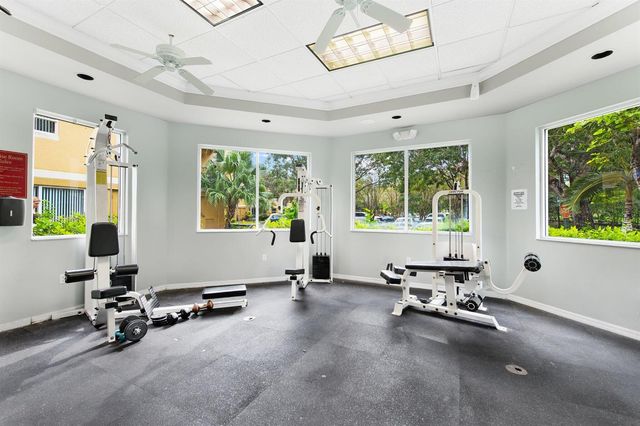 741 N Pine Island Road 108, Plantation, FL 33324