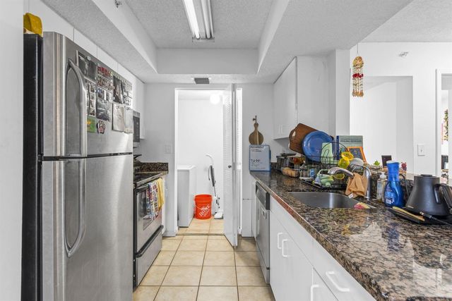 741 N Pine Island Road 108, Plantation, FL 33324
