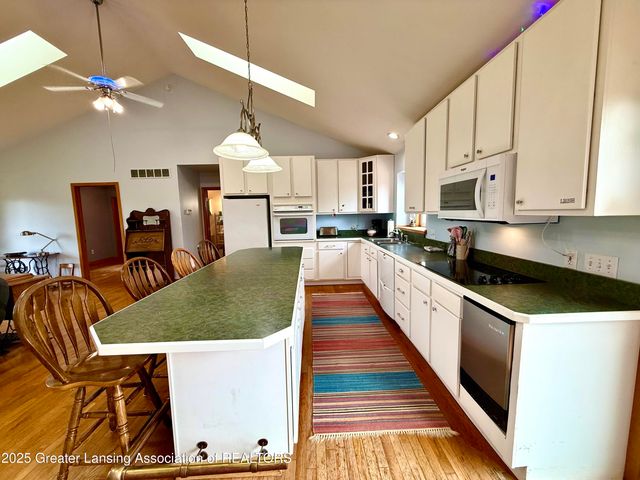 8839 Timber Lane, Charlotte, MI 48813