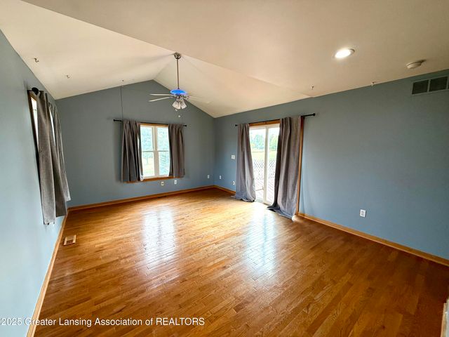 8839 Timber Lane, Charlotte, MI 48813