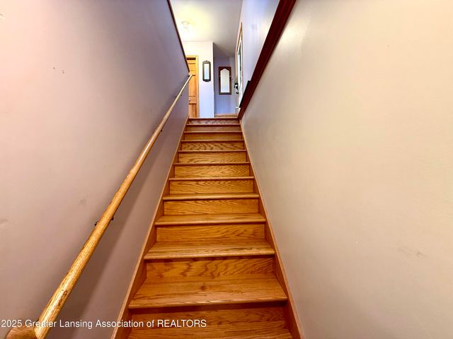 8839 Timber Lane, Charlotte, MI 48813