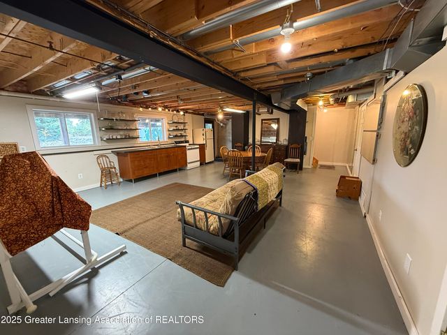 8839 Timber Lane, Charlotte, MI 48813