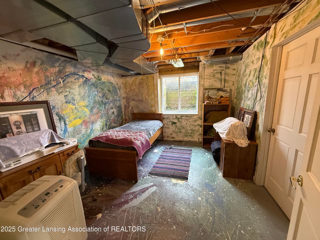 8839 Timber Lane, Charlotte, MI 48813