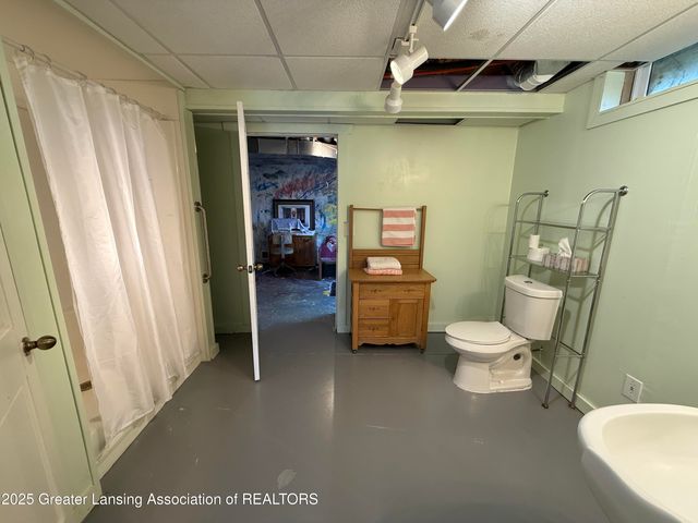 8839 Timber Lane, Charlotte, MI 48813