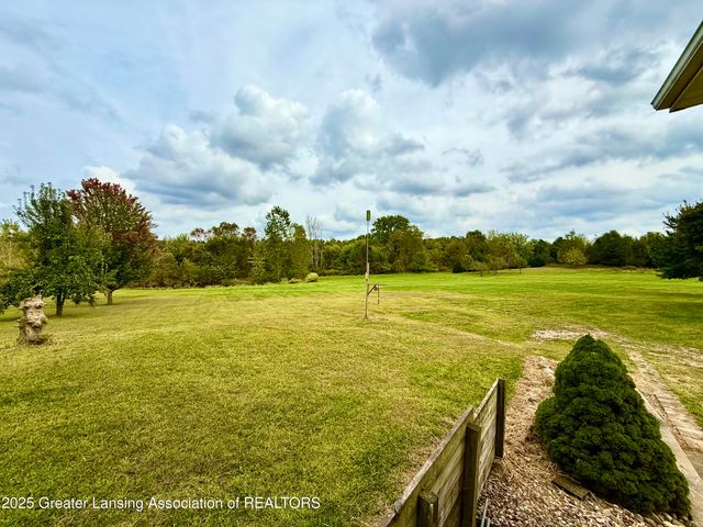 8839 Timber Lane, Charlotte, MI 48813