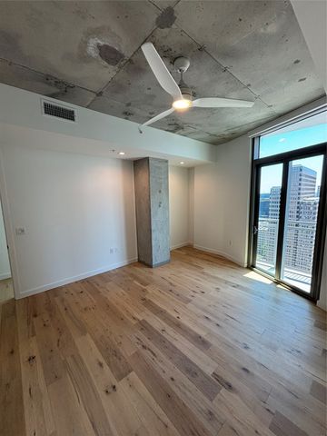 1801 N Pearl Street 1202, Dallas, TX 75201