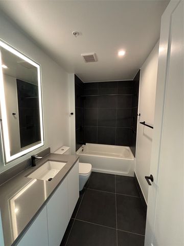 1801 N Pearl Street 1202, Dallas, TX 75201