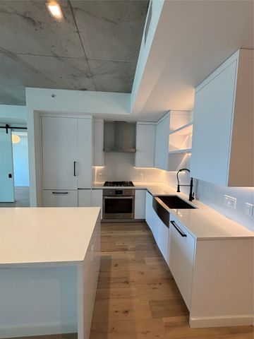 1801 N Pearl Street 1202, Dallas, TX 75201