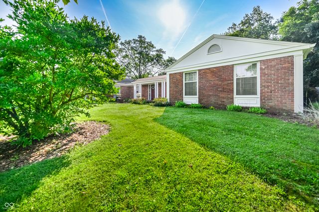 7039 Lantern Road, Indianapolis, IN 46256