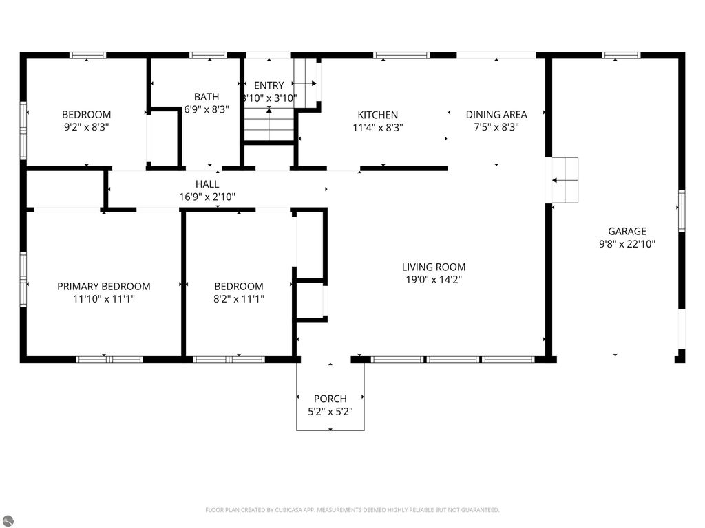 Image 9 of property listing at 718 Sunset Lane, Cadillac, MI 49601