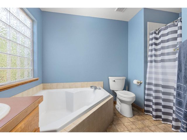 328 Gypsum Ln, Johnstown, CO 80534