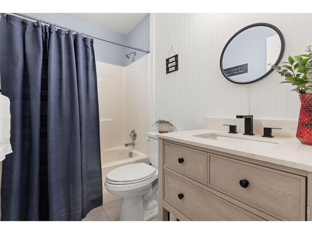 328 Gypsum Ln, Johnstown, CO 80534