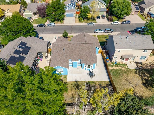 328 Gypsum Ln, Johnstown, CO 80534