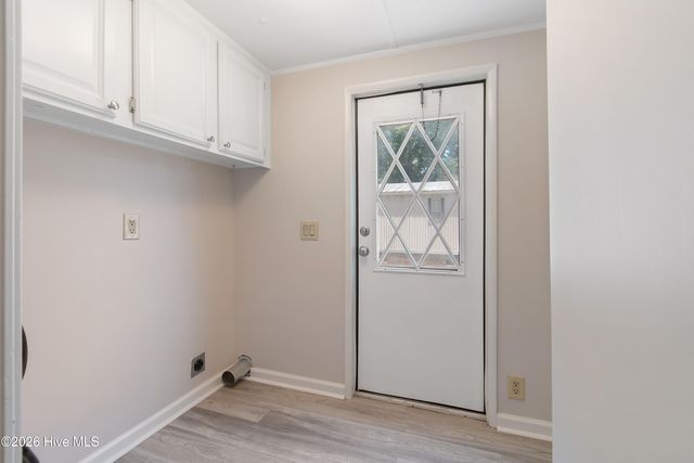2923 Burnsville Street SW, Supply, NC 28462