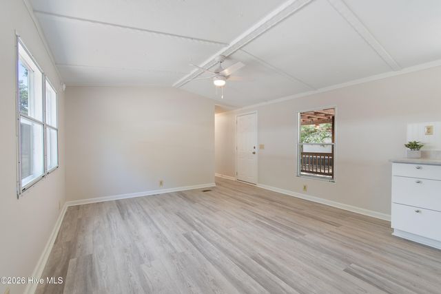 2923 Burnsville Street SW, Supply, NC 28462