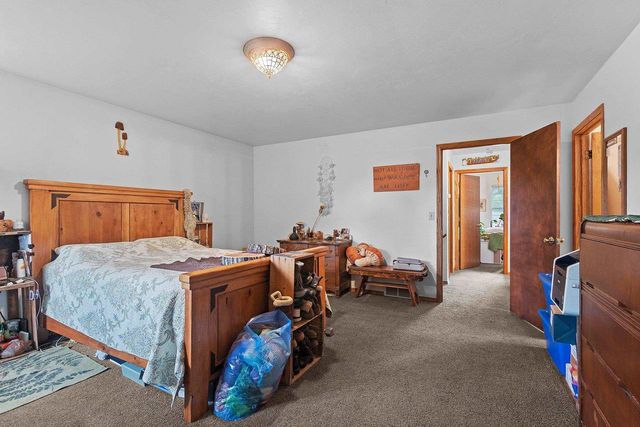 1637 GABERTFIELD COURT, Suamico, WI 54173
