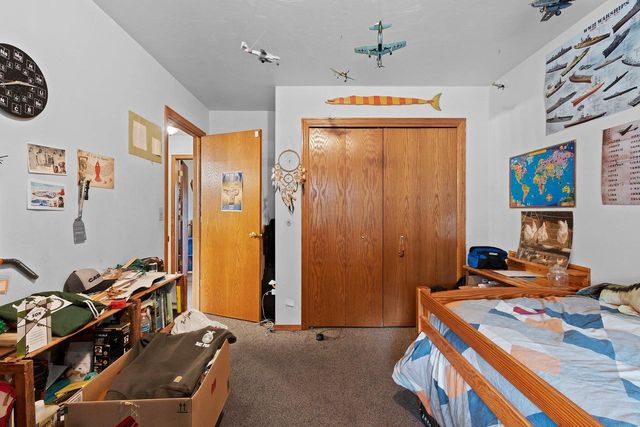 1637 GABERTFIELD COURT, Suamico, WI 54173