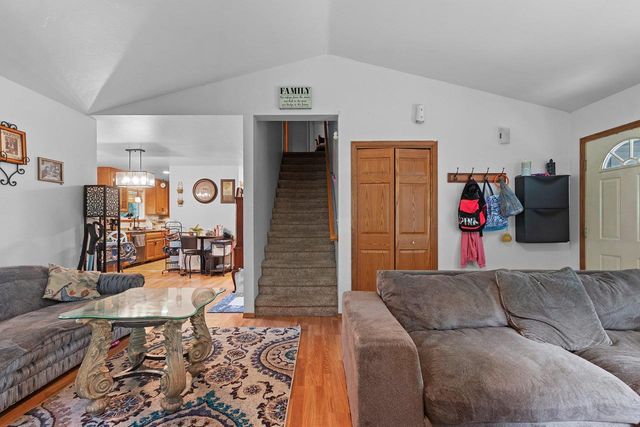 1637 GABERTFIELD COURT, Suamico, WI 54173