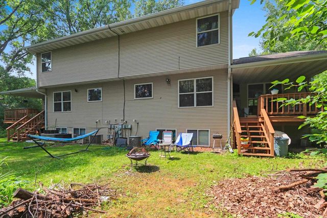 1637 GABERTFIELD COURT, Suamico, WI 54173