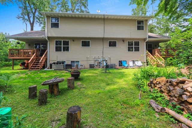 1637 GABERTFIELD COURT, Suamico, WI 54173