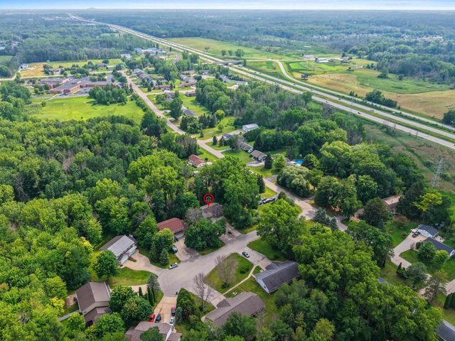 1637 GABERTFIELD COURT, Suamico, WI 54173