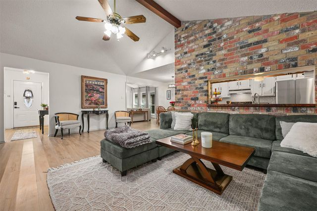 1406 New Orleans Street, Deer Park, TX 77536