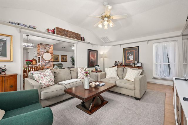 1406 New Orleans Street, Deer Park, TX 77536