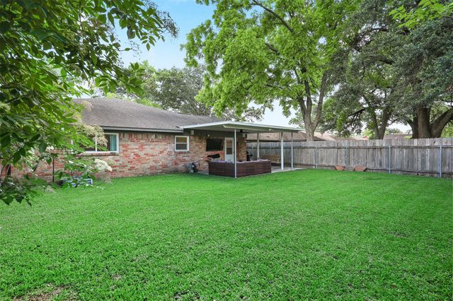 1406 New Orleans Street, Deer Park, TX 77536