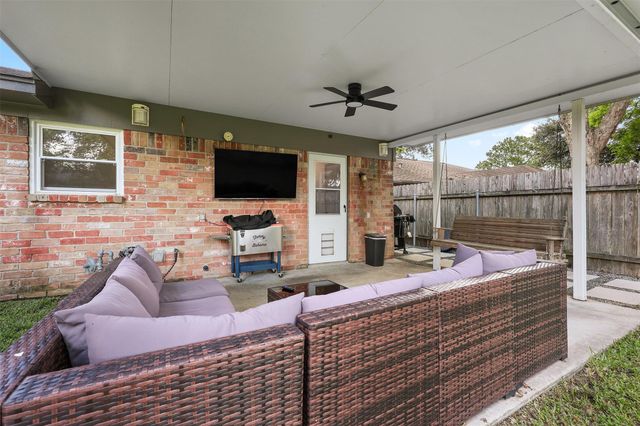 1406 New Orleans Street, Deer Park, TX 77536