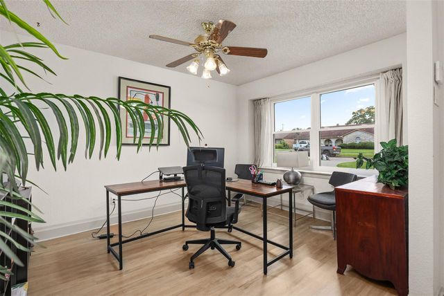 1406 New Orleans Street, Deer Park, TX 77536