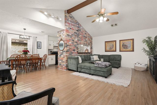 1406 New Orleans Street, Deer Park, TX 77536