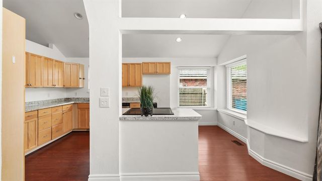 1304 San Fidel Lane, Edmond, OK 73003
