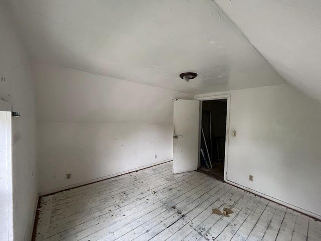 2908 N 6th STREET, Milwaukee, WI 53212