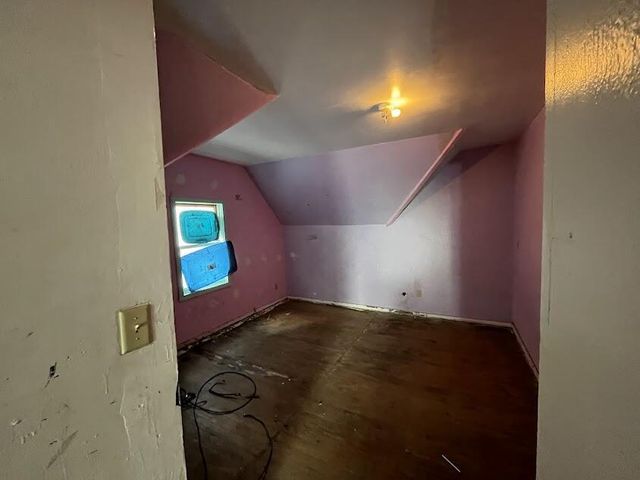 2908 N 6th STREET, Milwaukee, WI 53212