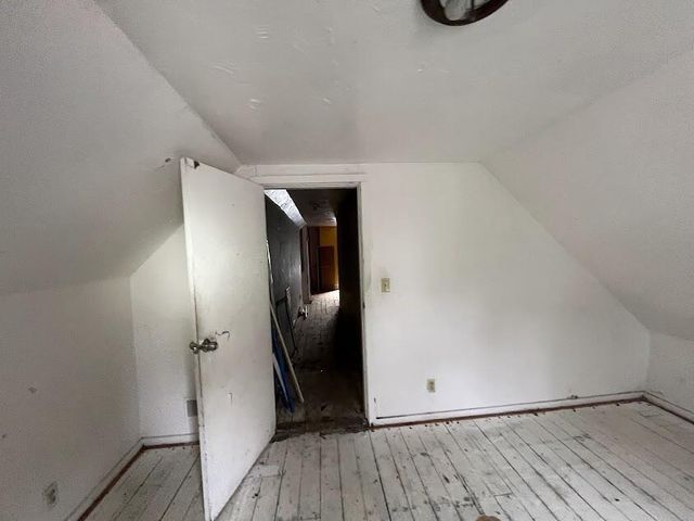 2908 N 6th STREET, Milwaukee, WI 53212