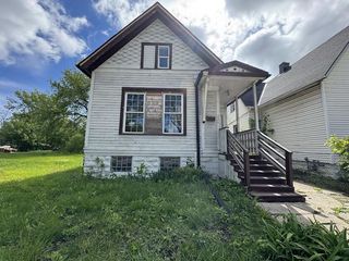 2908 N 6th STREET, Milwaukee, WI 53212