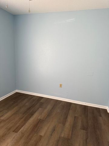 298 Cross Drive, Crestview, FL 32536