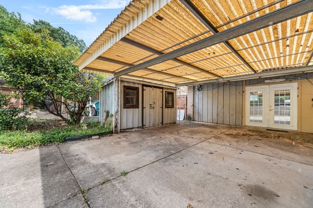 3705 Flamingo Lane, Irving, TX 75062