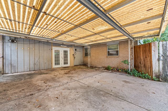3705 Flamingo Lane, Irving, TX 75062