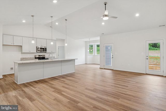 159 ALMA RD, Louisa, VA 23093