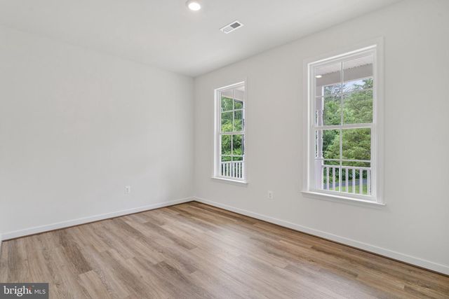 159 ALMA RD, Louisa, VA 23093