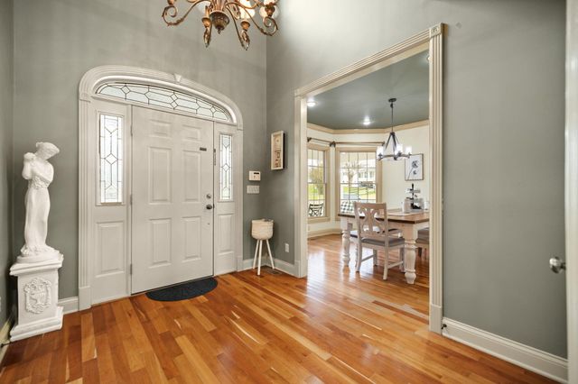 327 Boggs Road, London, KY 40744