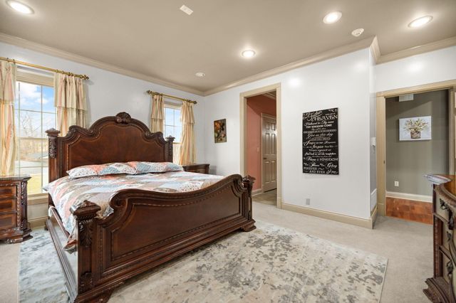 327 Boggs Road, London, KY 40744