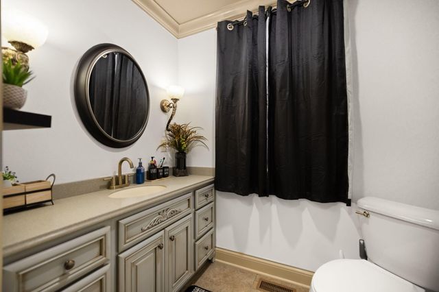 327 Boggs Road, London, KY 40744