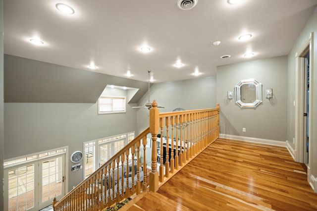 327 Boggs Road, London, KY 40744