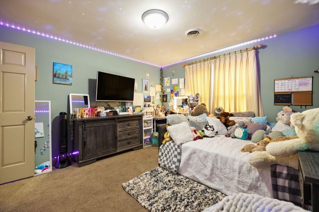 327 Boggs Road, London, KY 40744