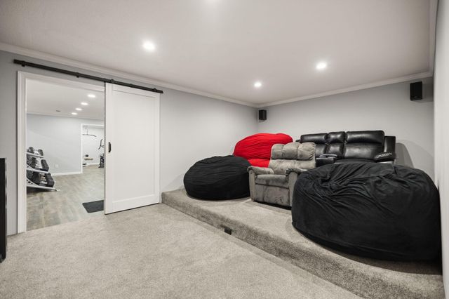 327 Boggs Road, London, KY 40744